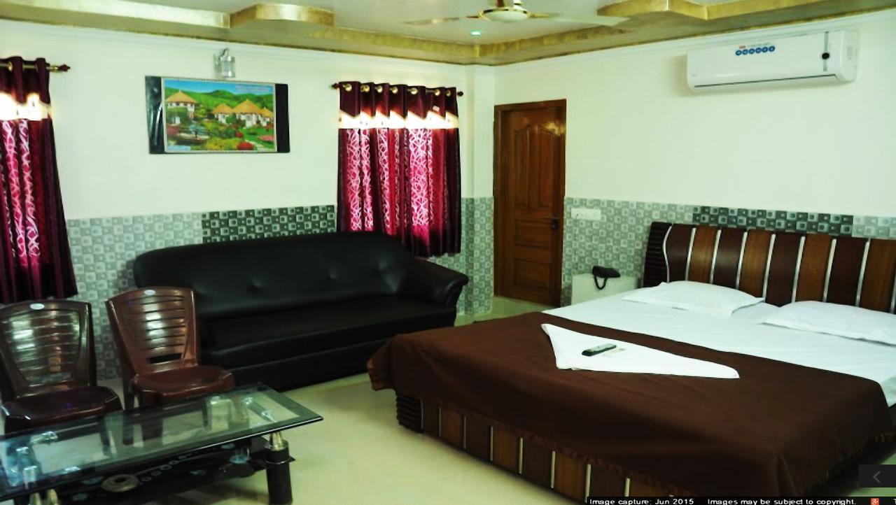 Khammam Hotel Manorama Inn المظهر الخارجي الصورة